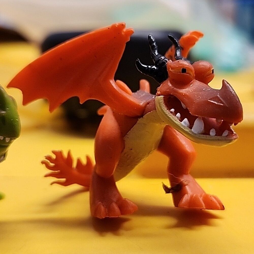Lot Of 3 DreamWorks How to Train Your Dragon: Hidden World Mystery Blind Figures - Picture 4 of 4